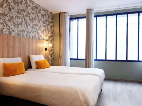 Hotel Kyriad Paris X Canal Saint Martin République