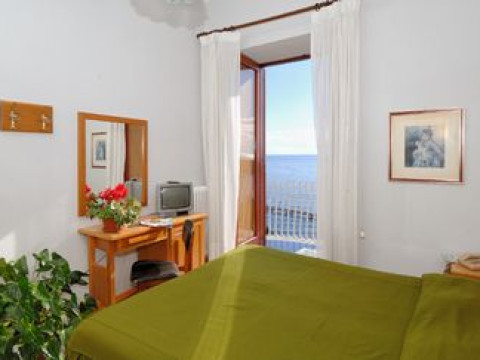 HOTEL LA BUSSOLA