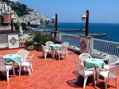 HOTEL LA BUSSOLA