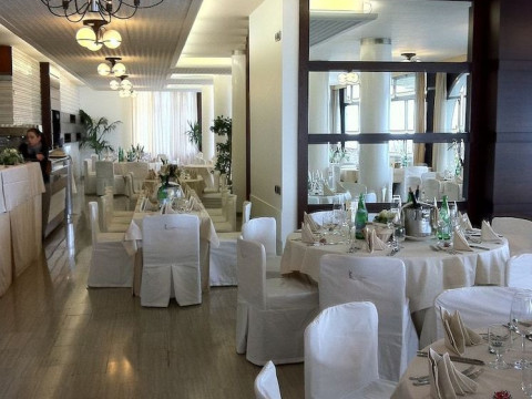 HOTEL LA LUCERTOLA
