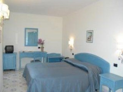 HOTEL LA PERGOLA 