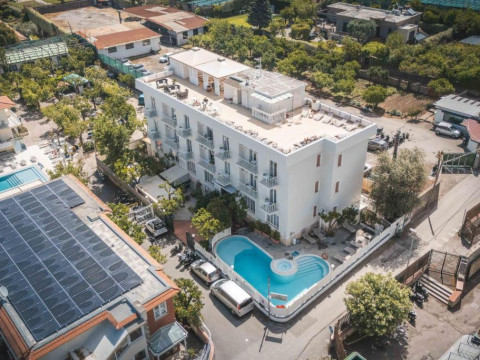 Hotel La Pergola