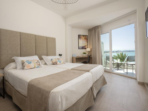 Hotel Las Arenas