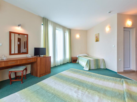 Hotel L&B