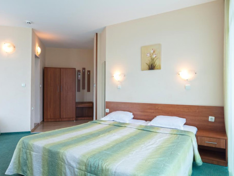 Hotel L&B