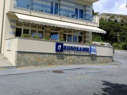 Hotel Le Roi