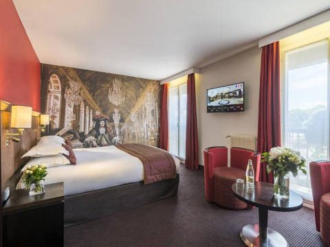 HOTEL LE VERSAILLES