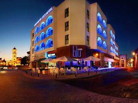 Hotel Livadhiotis City