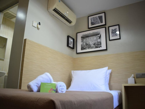 LIVING AT DSULAIMAN