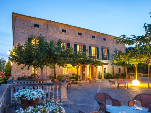 Hotel Llenaire
