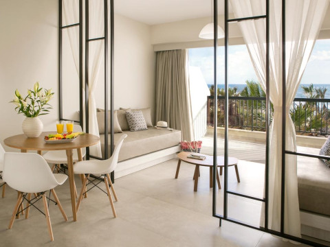 Hotel Louis Paphos Breeze