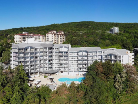 LUNA HOTEL