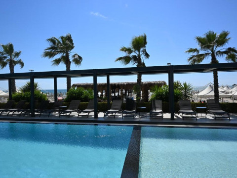 Hotel Luxury Premium Finese