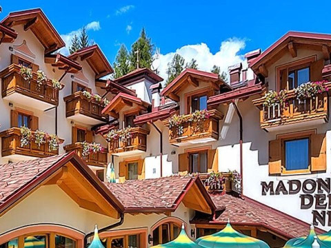 Hotel Madonna Delle Nevi