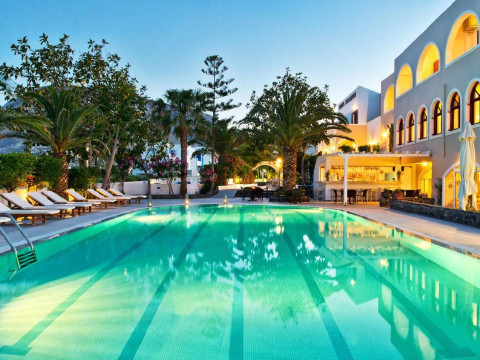 Hotel Makarios