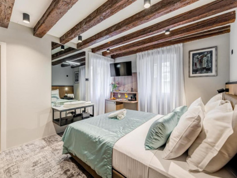 MAKARUN HERITAGE ROOMS