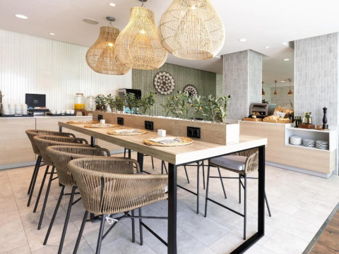 Hotel Malaga Alameda Centro Affiliated by Melia