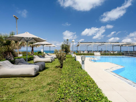 Hotel Marinos Beach