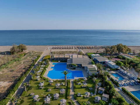 Hotel Marinos Beach