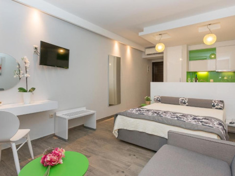 Hotel Mary's Luxury