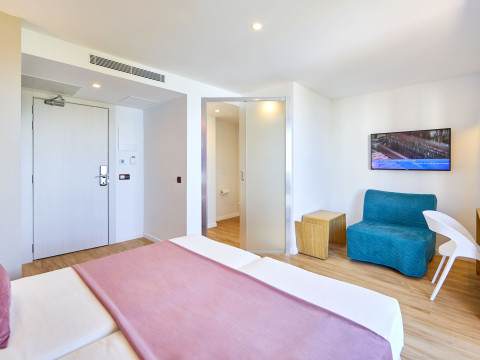 Hotel Mediterranean Bay - Adults Only