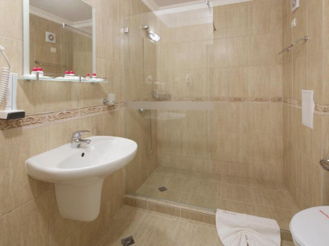 Hotel Mena Palace