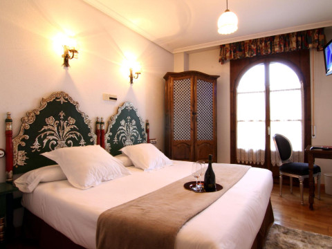 Hotel Merindad De Olite