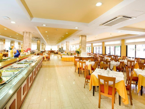 Hotel Monarque Cendrillon