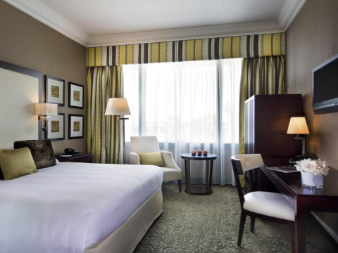 Hotel Movenpick Grand Al Bustan Dubai