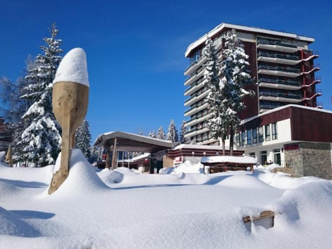 MURGAVETS HOTEL