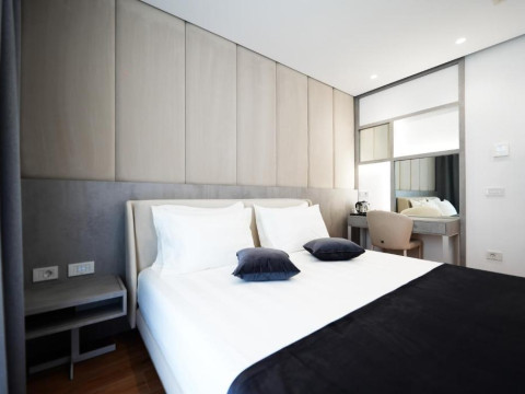 Hotel Naos Luxury