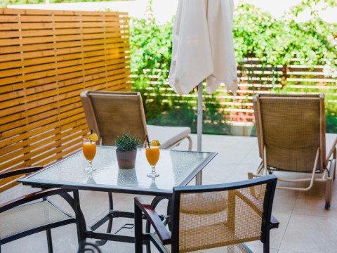 Hotel Napa Plaza - Adults Only