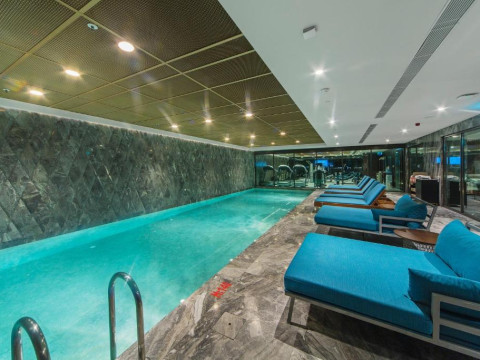 Hotel Naz City