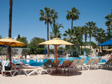 Hotel Nesrine