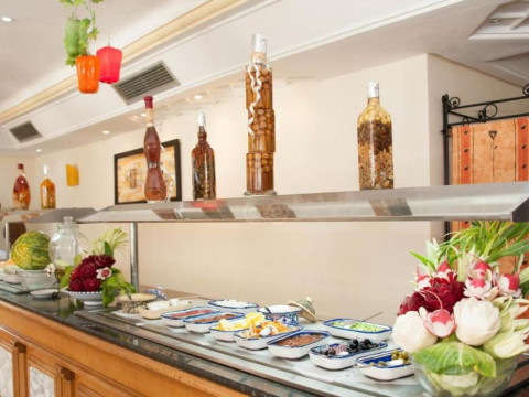 Hotel Nesrine
