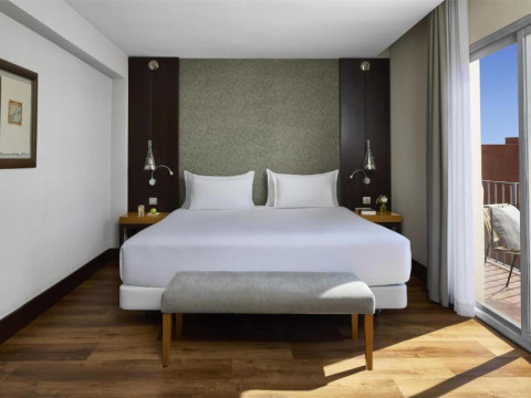 Hotel Nh Barcelona Stadium