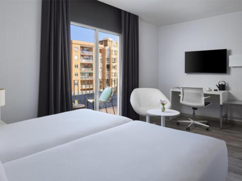 Hotel Nh Barcelona Stadium