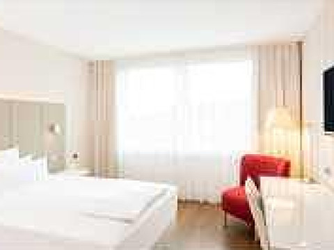 Hotel NH Koln Mediapark