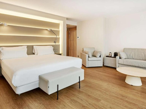 Hotel NH Sants Barcelona