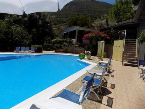 Lefkas Blue Hotel (Nikiana)