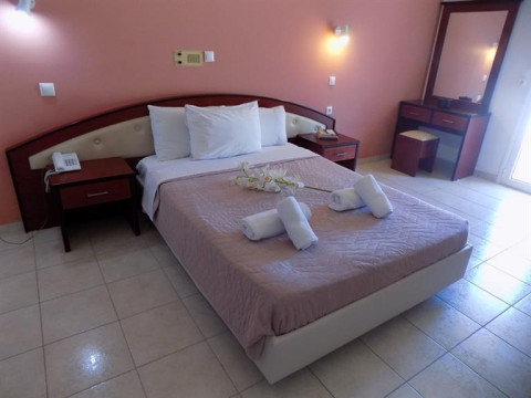 Lefkas Blue Hotel (Nikiana)