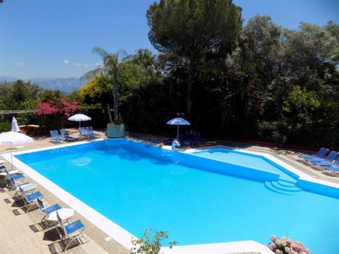 Lefkas Blue Hotel (Nikiana)