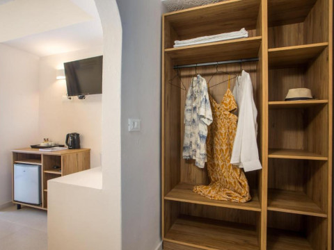Hotel Nikos BNB