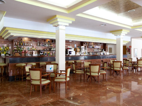 Seramar Comodoro