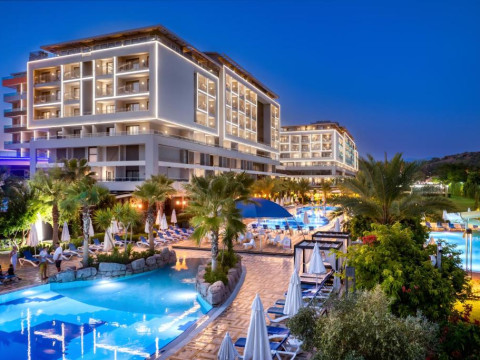 NUMA BAY EXCLUSIVE
