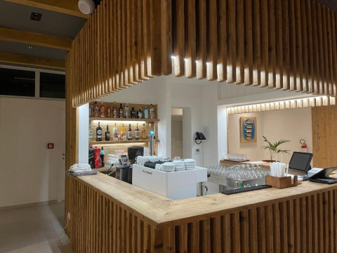 Hotel Oasis White
