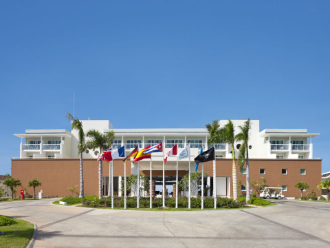 Hotel Ocean Vista Azul