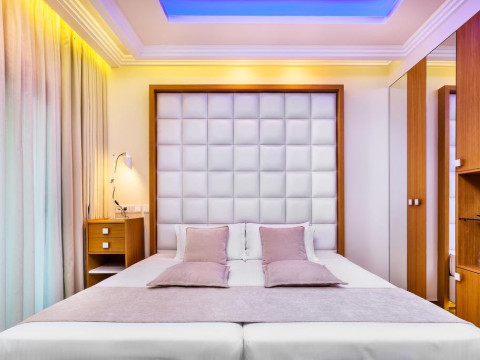 Porto Marine Hotel