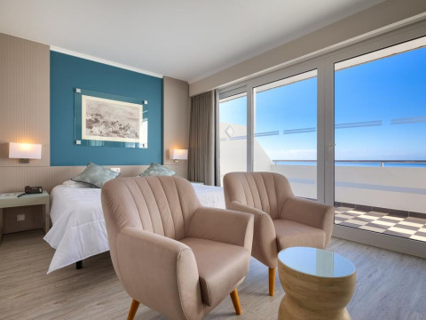 Hotel Orca Praia