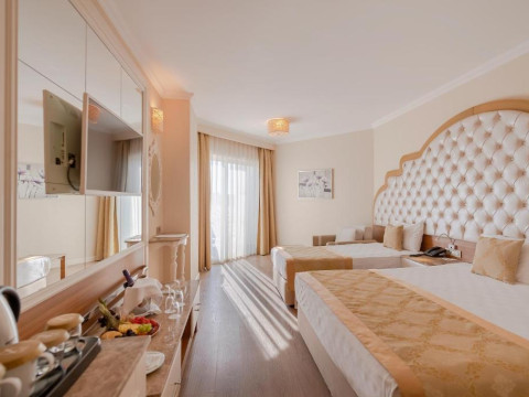 Hotel OZ Side Premium